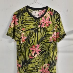 Floral graphic half button pocket tee